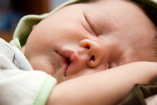 Le sommeil du bébé allaité